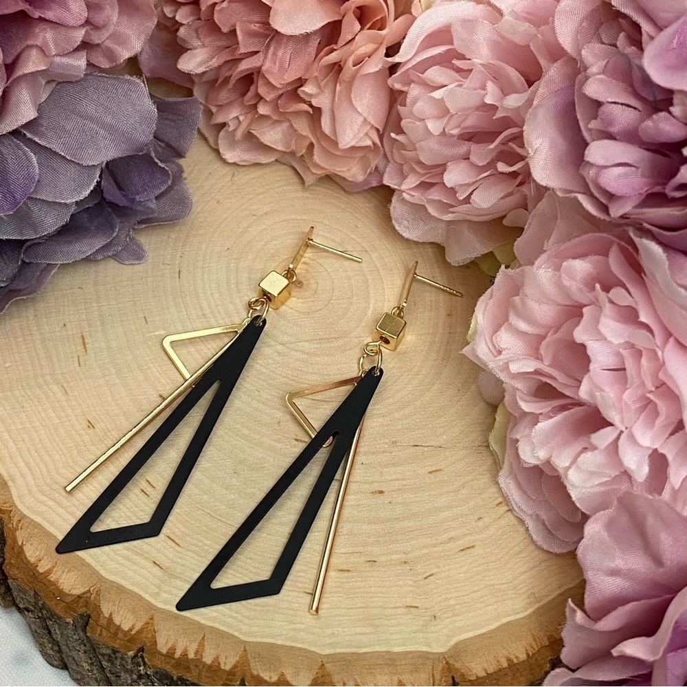 Long Statement Triangular Tassel Dangle Earrings - Picture 8 of 11